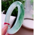 冰种飘花正装翡翠手镯